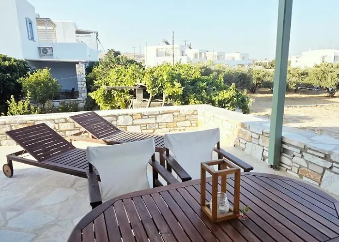 Flora & Agelos - Paros Lejlighed Chrisi Akti (Paros)