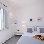 Apartment Flora & Agelos Studios *