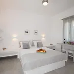 Flora&agelos - Paros * Chrisi Akti (Paros)