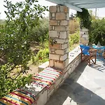 Flora & Agelos Studios Chrisi Akti (Paros)