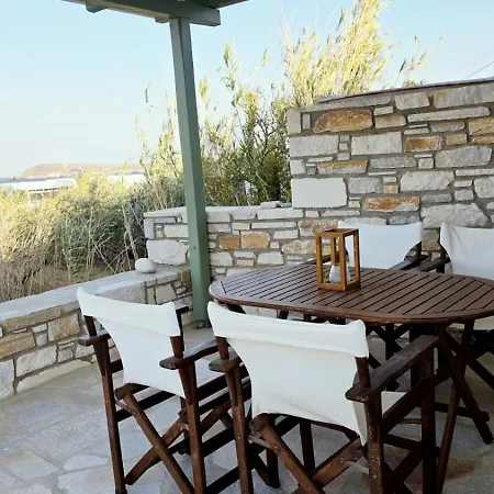 Flora & Agelos Studios Chrisi Akti (Paros)