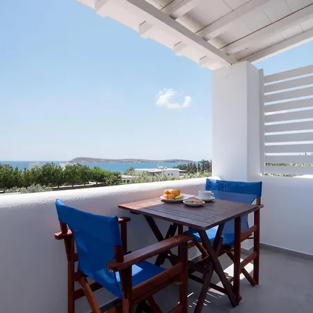 Flora & Agelos Studios * Chrisi Akti (Paros)