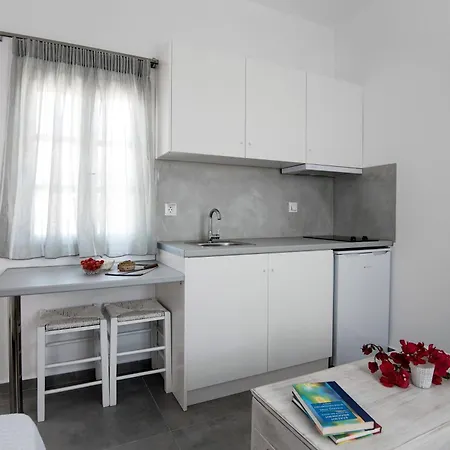 Apartment Flora & Agelos Studios