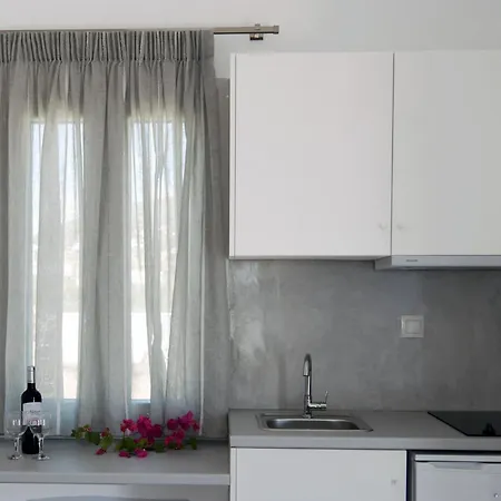 Apartment Flora & Agelos Studios