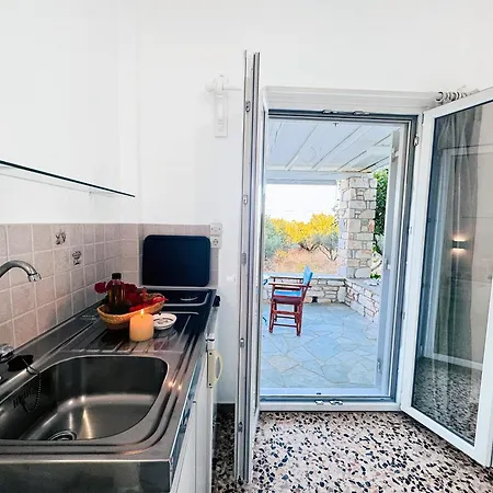 Apartment Flora & Agelos Studios