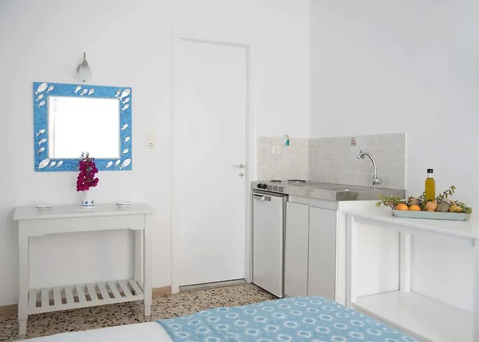 Apartment Flora & Agelos Studios